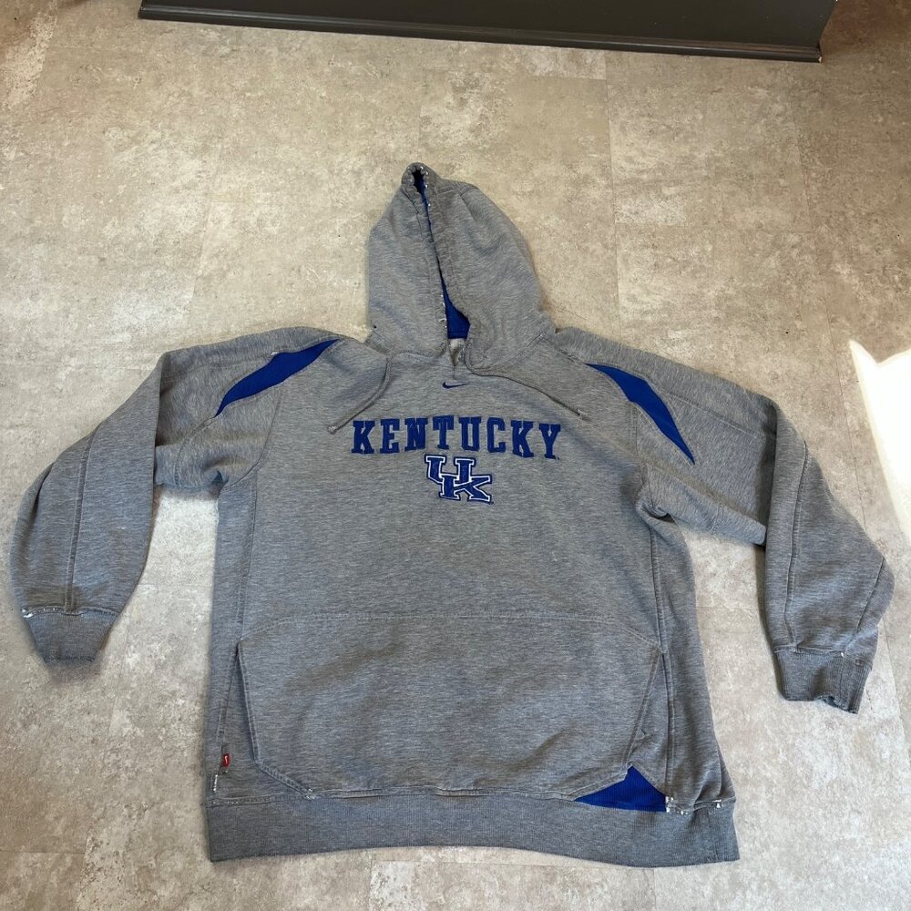 Vintage Distressed Nike University of Kentucky Center Swoosh Pullover Hoodie